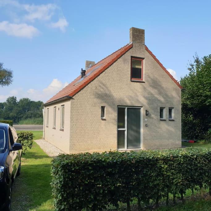 Gezellige Vakantiewoning Aan Het Water In Ewijk - Recreational Only No Workers Exteriör bild