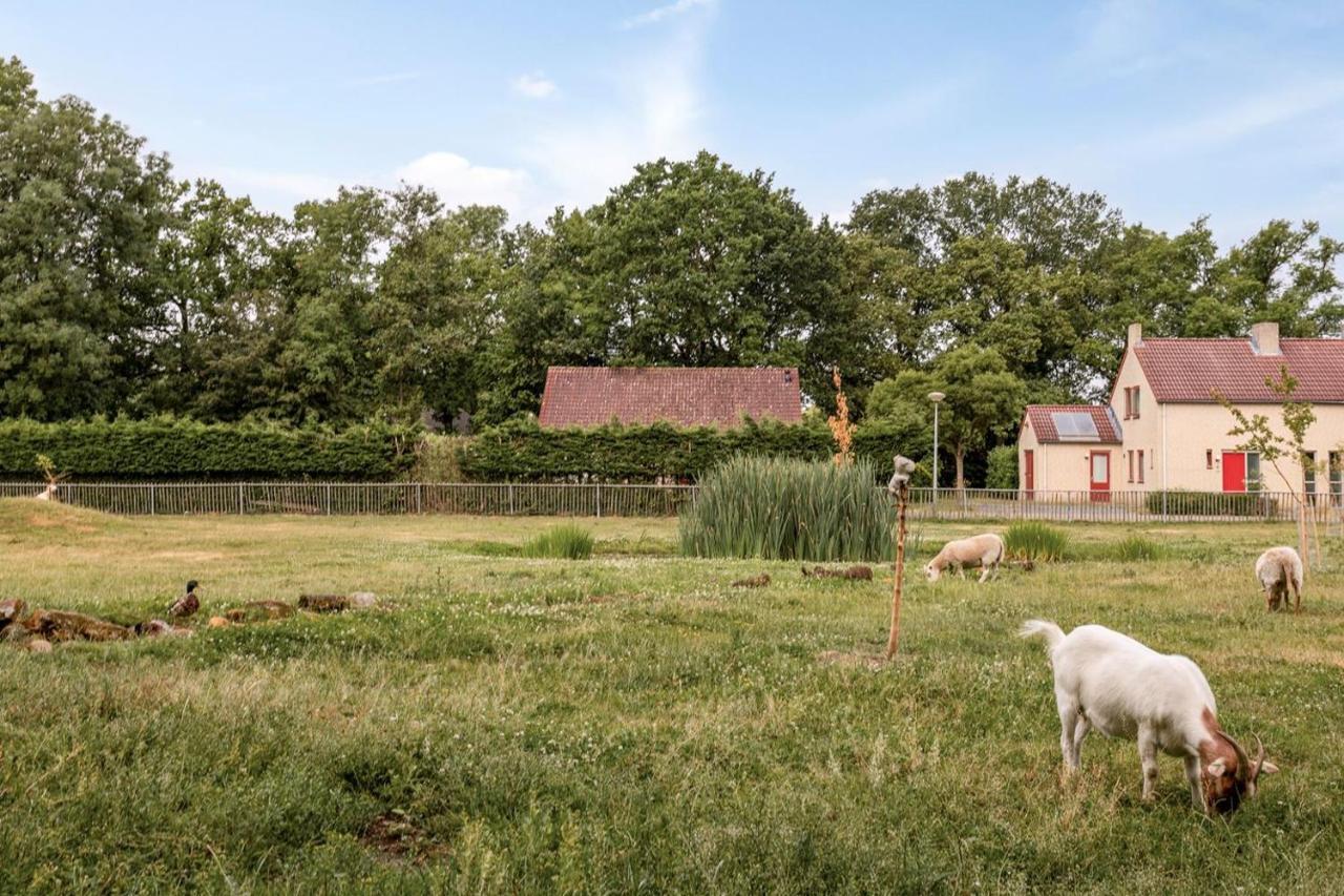 Gezellige Vakantiewoning Aan Het Water In Ewijk - Recreational Only No Workers Exteriör bild