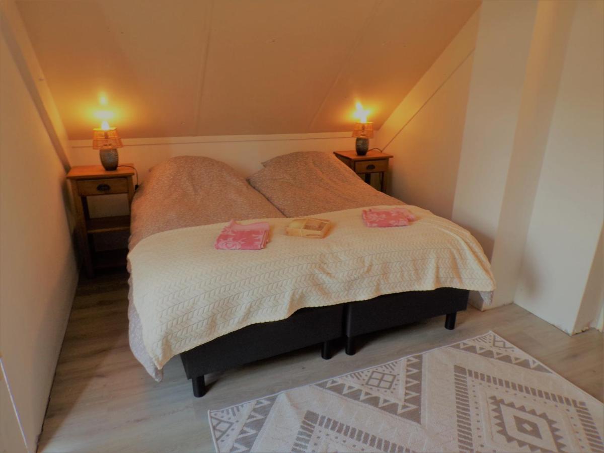 Gezellige Vakantiewoning Aan Het Water In Ewijk - Recreational Only No Workers Exteriör bild