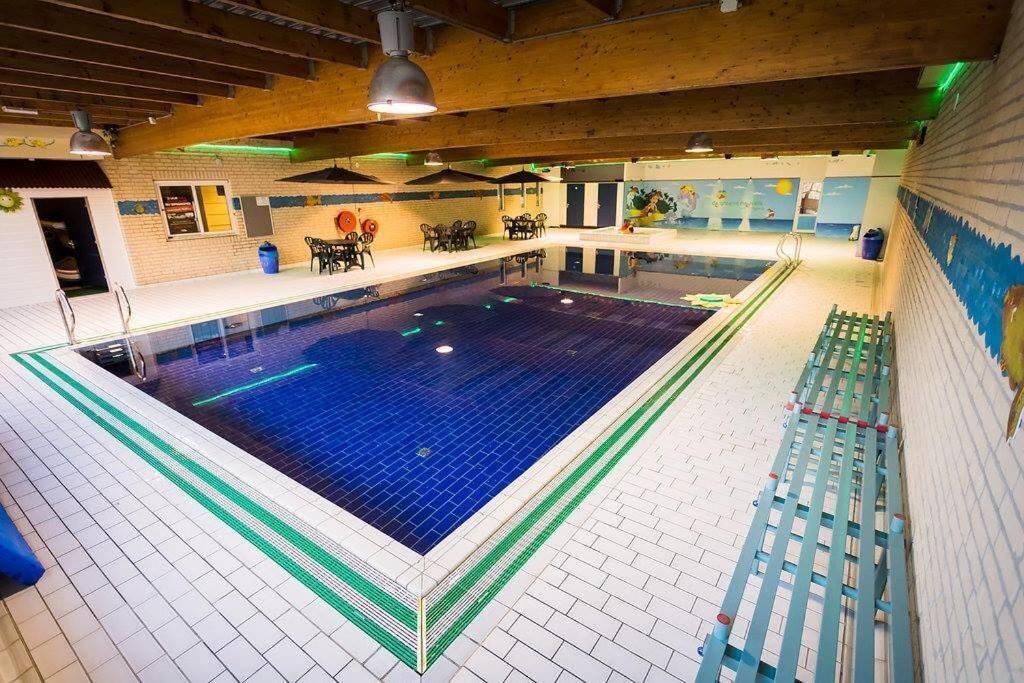 Gezellige Vakantiewoning Aan Het Water In Ewijk - Recreational Only No Workers Exteriör bild