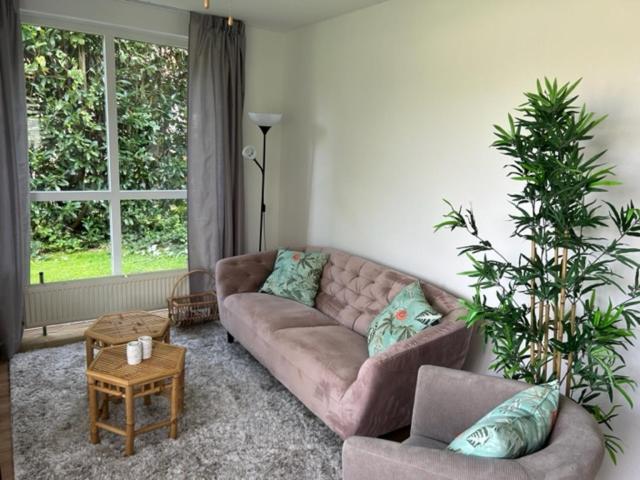 Gezellige Vakantiewoning Aan Het Water In Ewijk - Recreational Only No Workers Exteriör bild